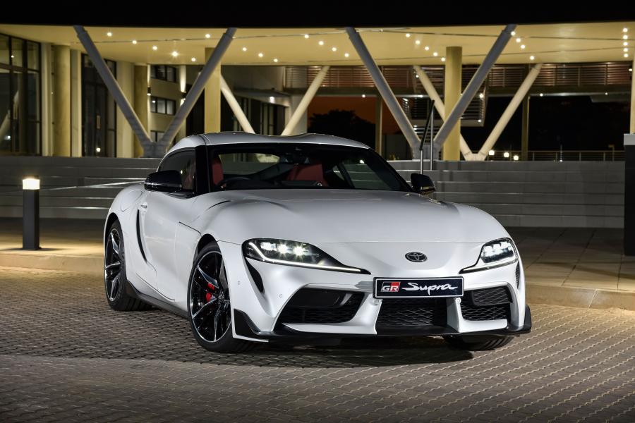  Toyota GR Supra (A90) 2019 года  (ZA) (фото 14 из 40)